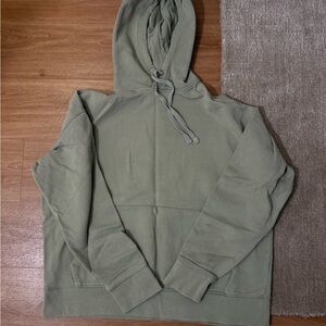 Men’s banana republic sweat shirt